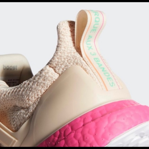 adidas UltraBOOST DNA Linen - Picture 5 of 8